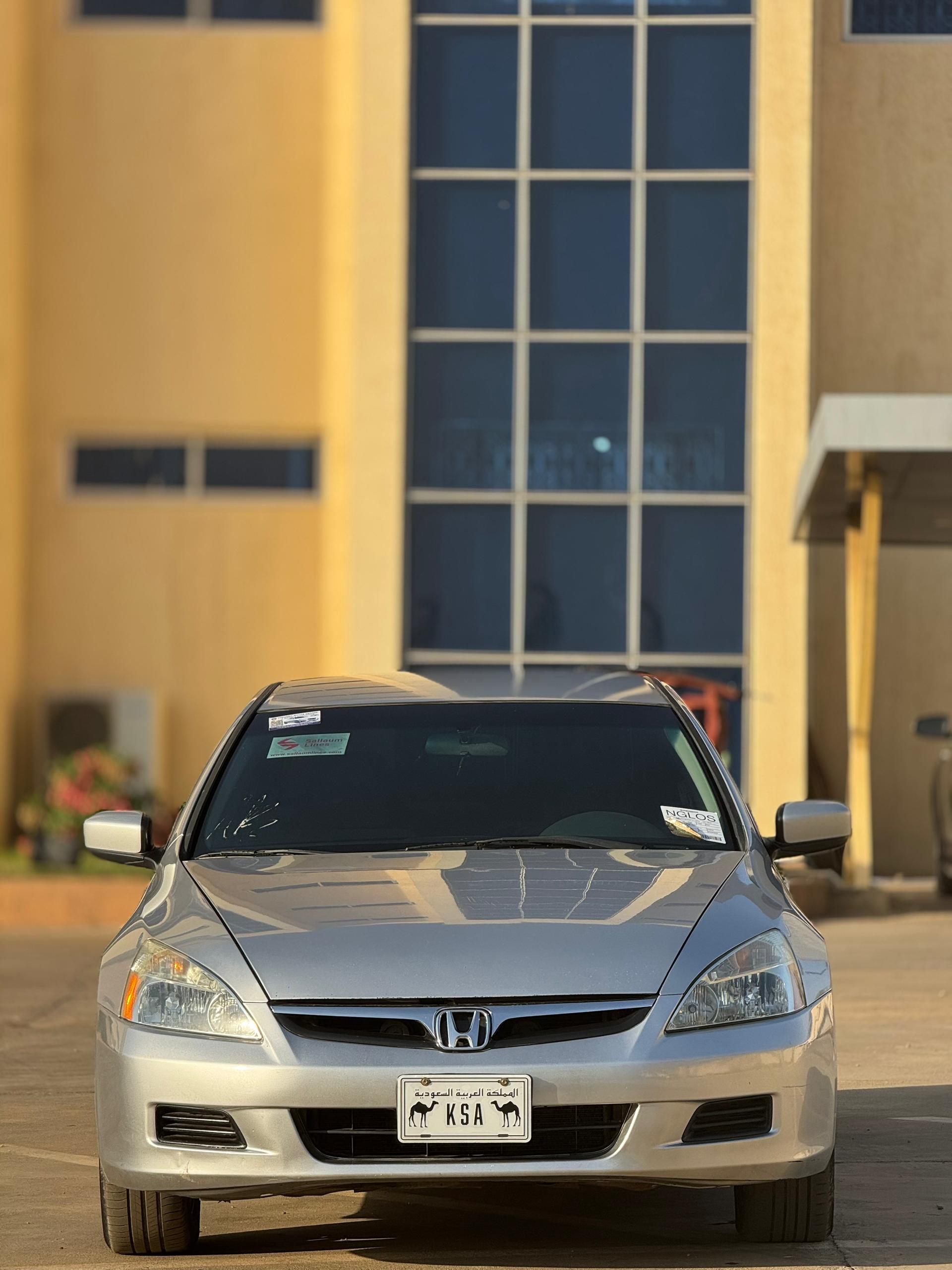 Corolla camry available at 03BulkBuy